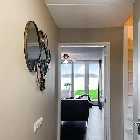 Holiday home Stunning In With Wi-fi *